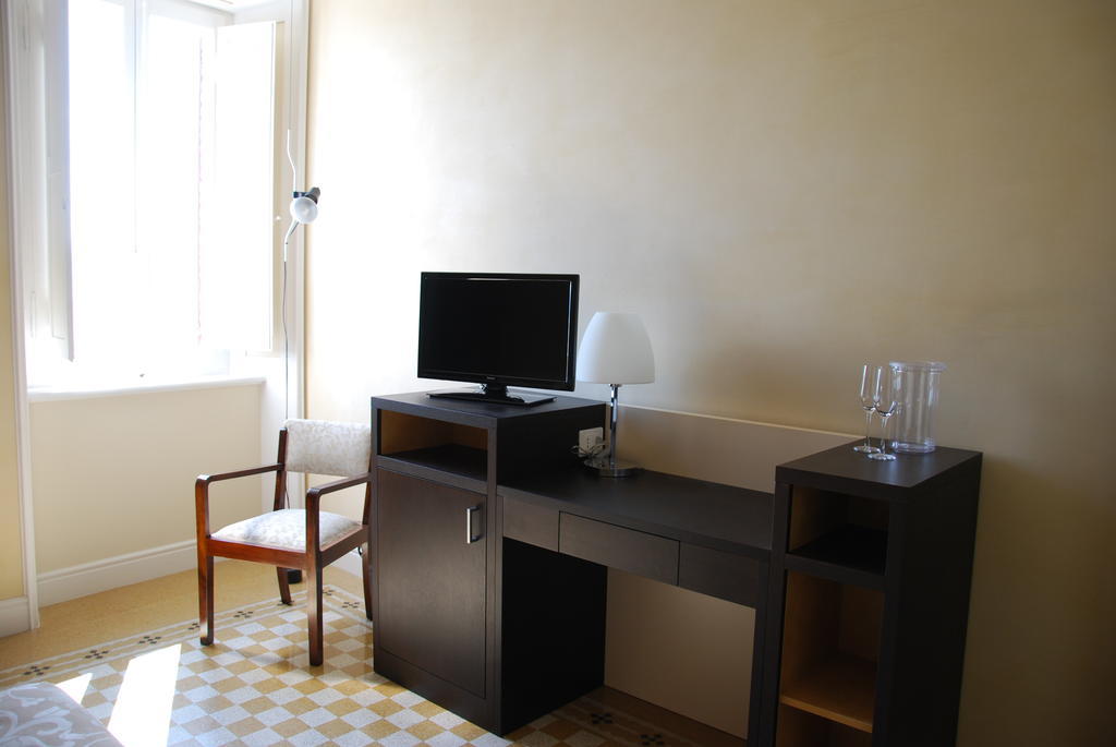 Relais Del Borgo Hotel & Spa 4 Stelle Staffolo الغرفة الصورة