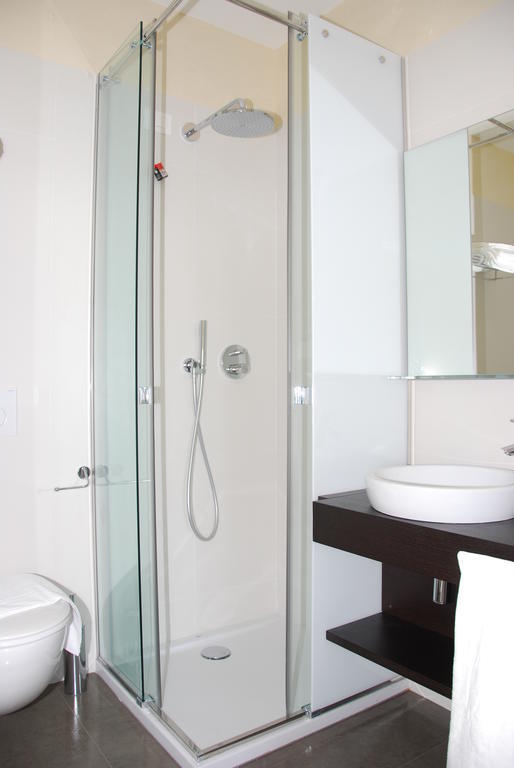 Relais Del Borgo Hotel & Spa 4 Stelle Staffolo الغرفة الصورة